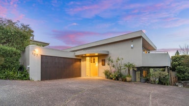 107 Braemar Road, Castor Bay, Auckland - Carousel 1
