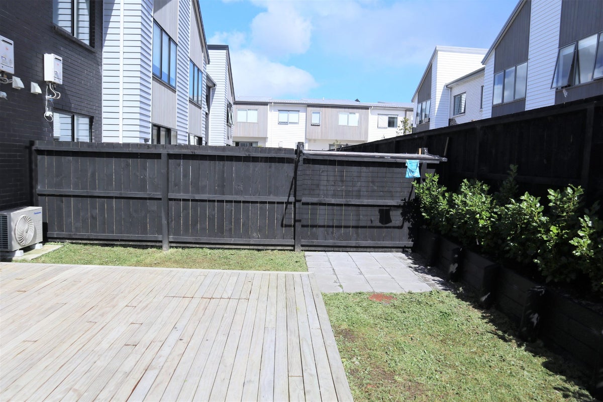 11 Ara Kakara Avenue, Huapai, Kumeu - Carousel 18