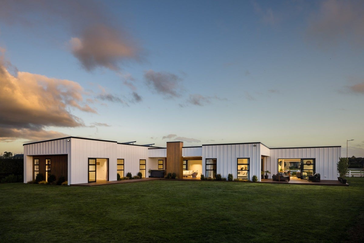 16 Alan Livingston Drive, Cambridge, Cambridge - Carousel 1