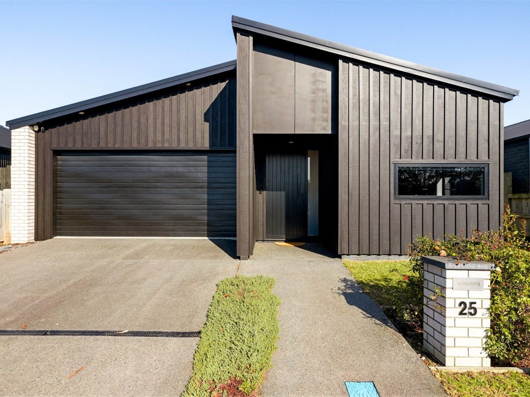 25 Wairua Avenue, Baverstock, Hamilton - Carousel 24