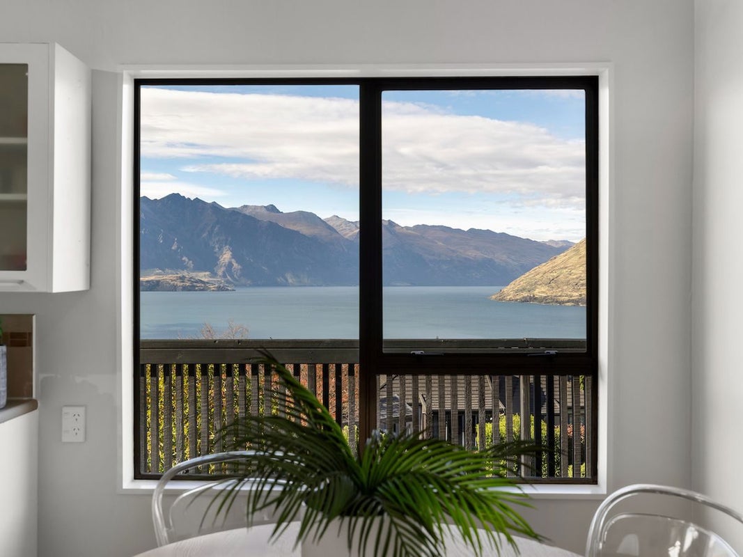 44 Wynyard Crescent, Fernhill, Queenstown - Carousel 20