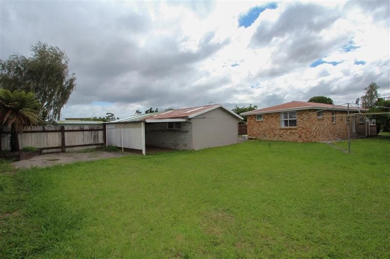16 Jeanette Street, Glenview, Hamilton - Carousel 18