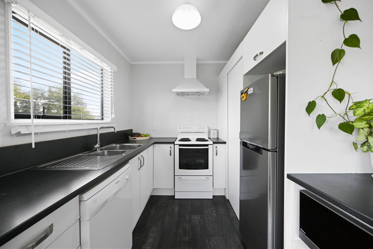 71B Campbell Street, Leamington, Cambridge - Carousel 2