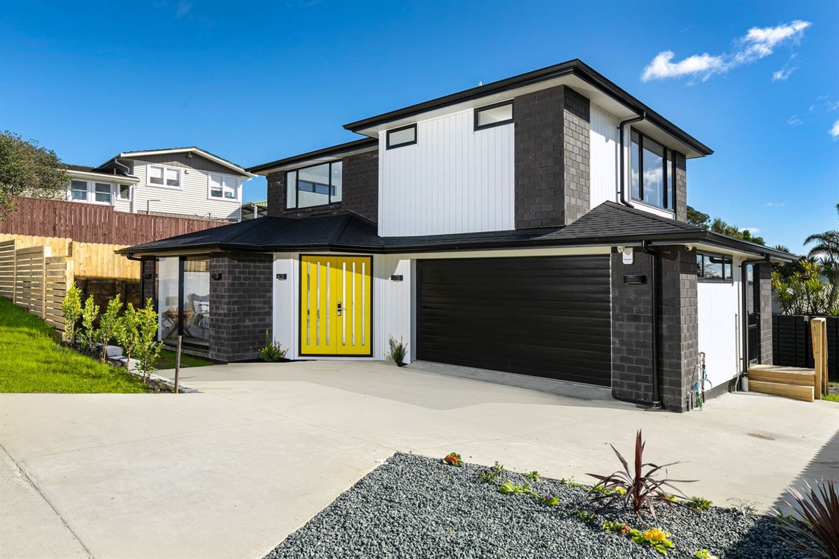 2 Shibata Rise, Ranui, Auckland - Carousel 1