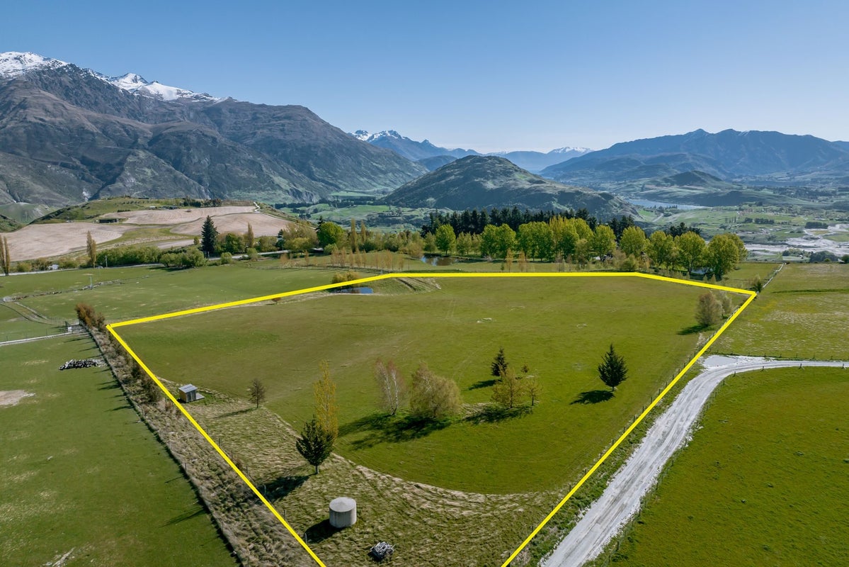 317 Crown Range Road, Arrow Junction, Queenstown - Carousel 2