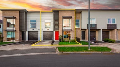 50 Vincent McGrath Crescent, Swanson, Auckland - Carousel 1