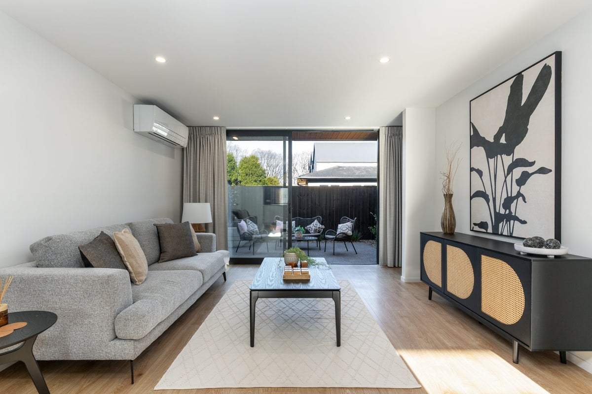 8/58 Waltham Road, Sydenham, Christchurch - Carousel 1