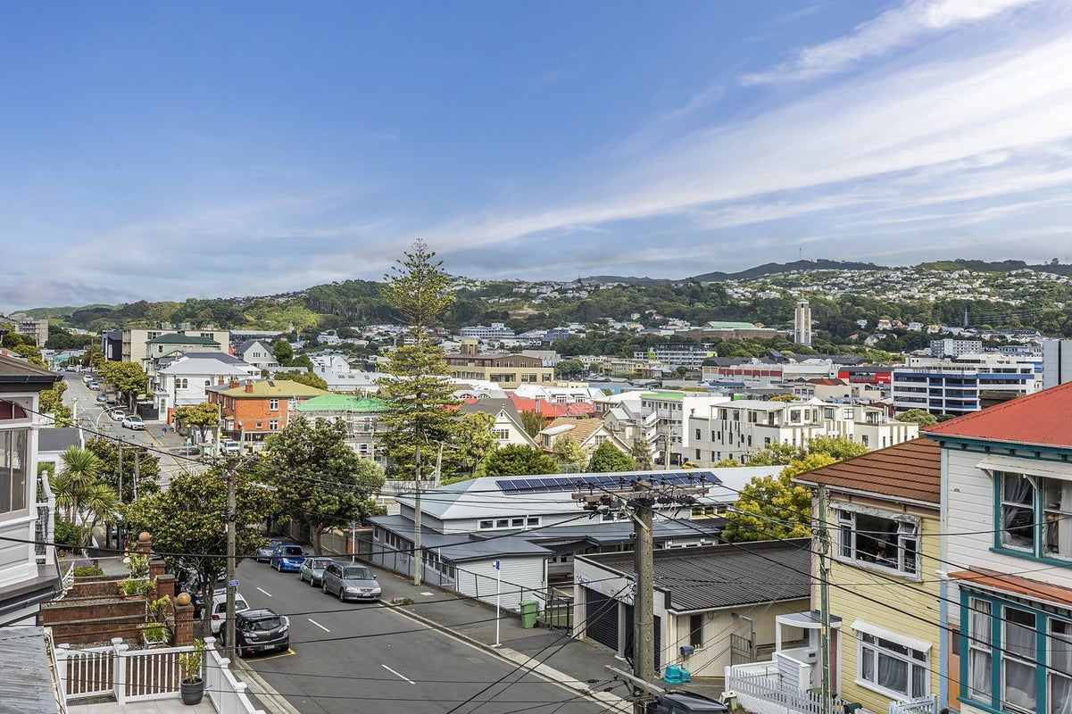 25 Brougham Street, Mount Victoria, Wellington - Carousel 2