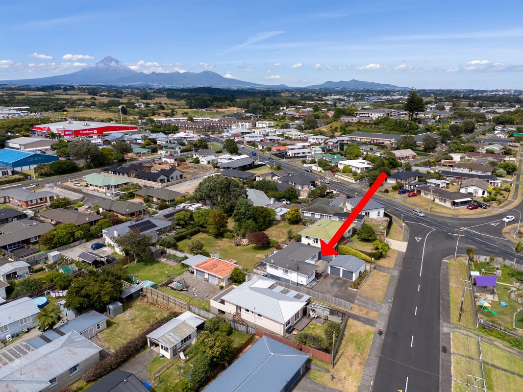 6 Kingsford Street, Bell Block, New Plymouth - Carousel 2