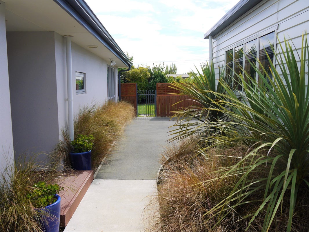 2 Heyders Road, Spencerville, Christchurch - Carousel 2