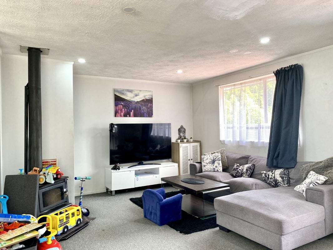 101A Akatarawa Road, Birchville, Upper Hutt - Carousel 2