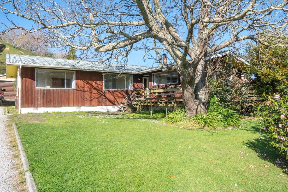 50 Paraone Road, Tamarau, Gisborne - Carousel 1