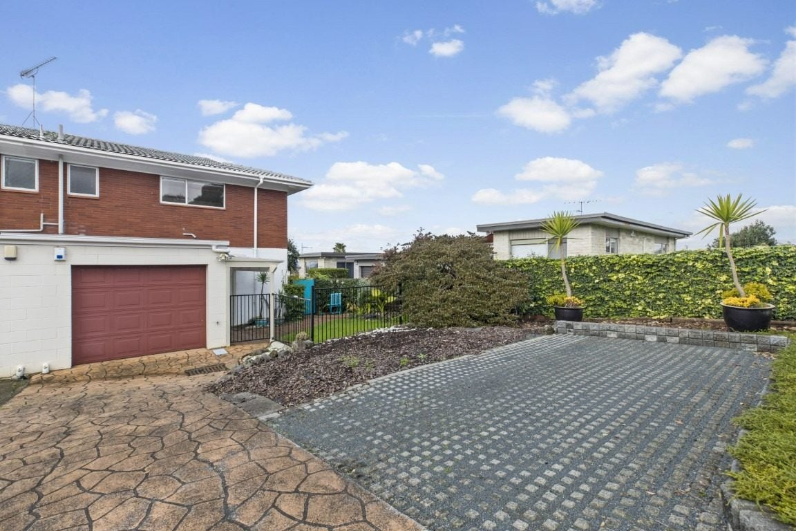 3/2 Cotton Street, St Johns, Auckland - Carousel 19