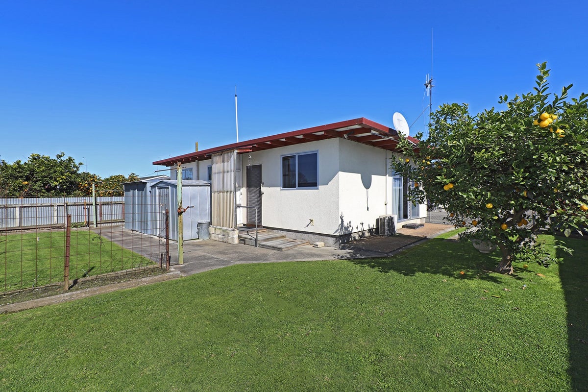 2/607 Omahu Road, Frimley, Hastings - Carousel 1