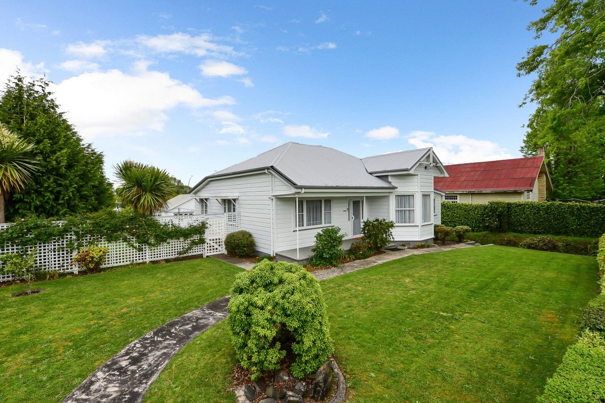 20 O'Neill Street, Claudelands, Hamilton - Carousel 2