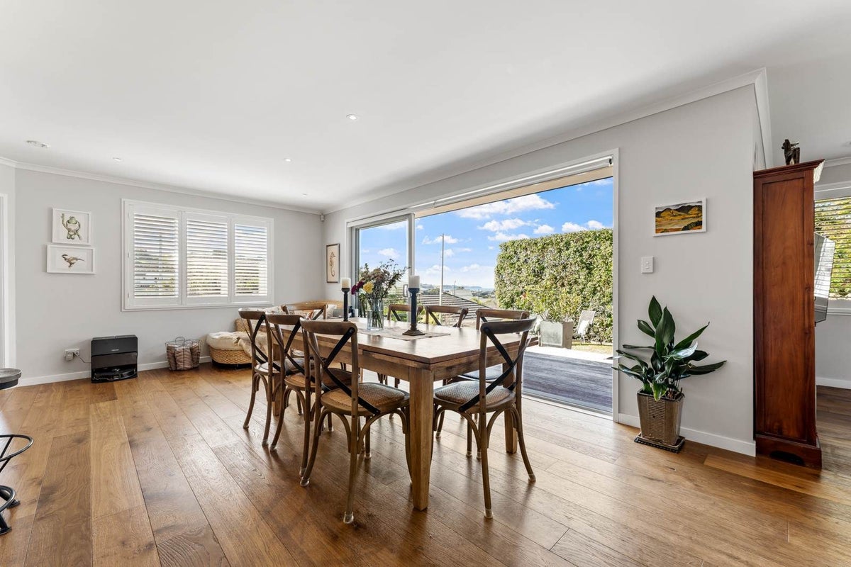 6 Ariel Place, Snells Beach , Auckland - Carousel 2