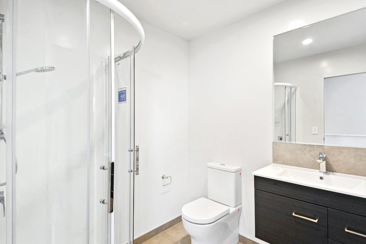 4/129 Brougham Street, Addington, Christchurch - Carousel 12