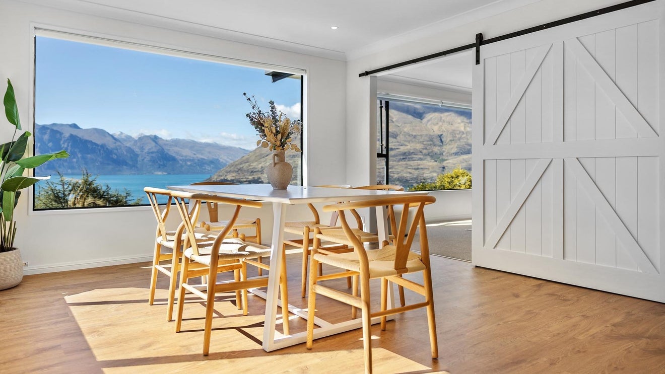 19A Richards Park Lane, Fernhill, Queenstown - Carousel 1