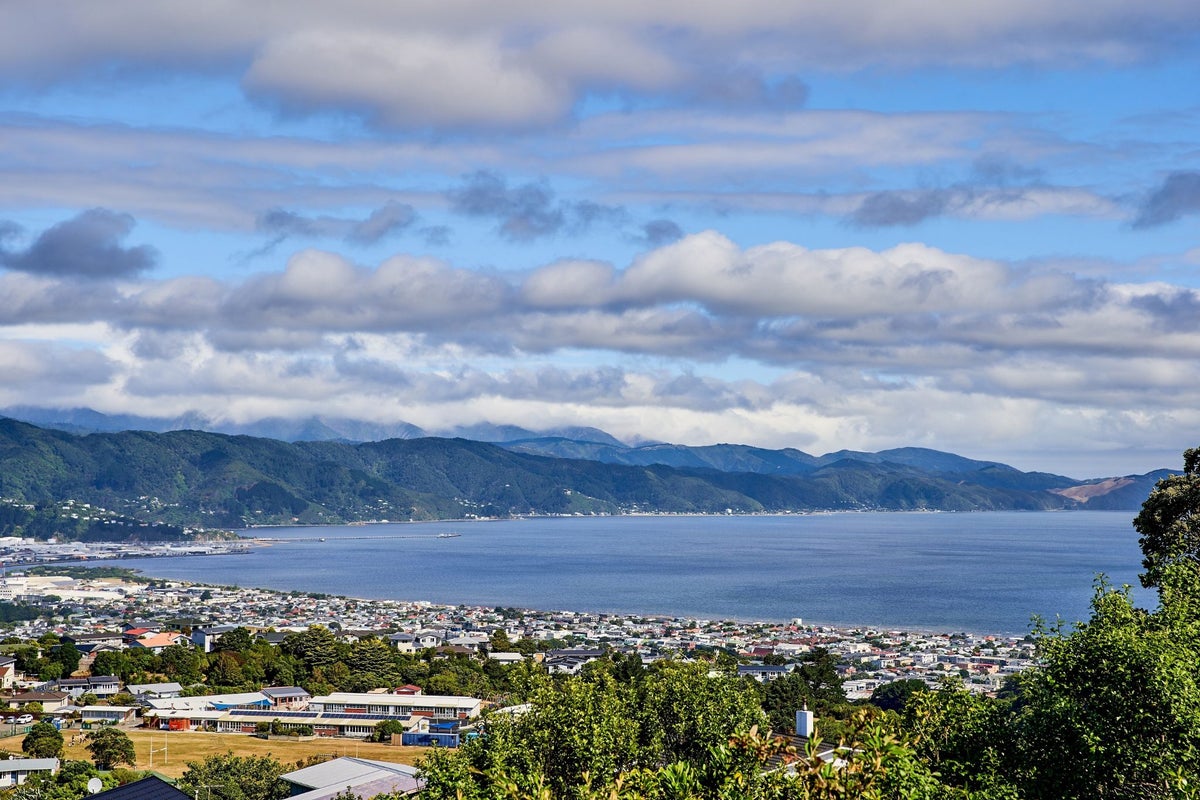1/33 Acacia Avenue, Maungaraki, Lower Hutt - Carousel 2