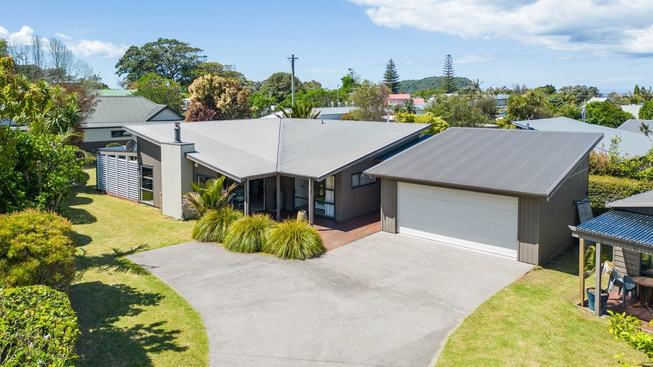 35 Grierson Close, Hahei, Whitianga - Carousel 1