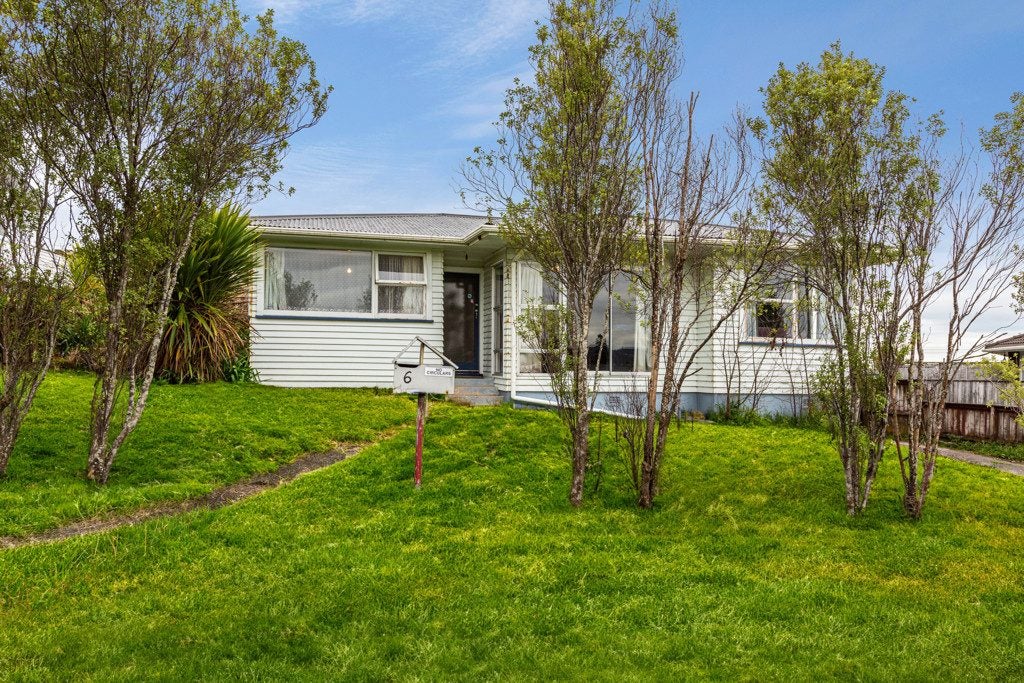 6 Harmel Road, Glendene, Auckland - Carousel 1