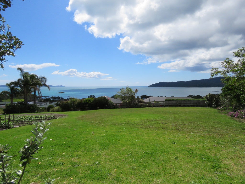 9 Oden Hill, Coopers Beach, Coopers Beach - Carousel 1