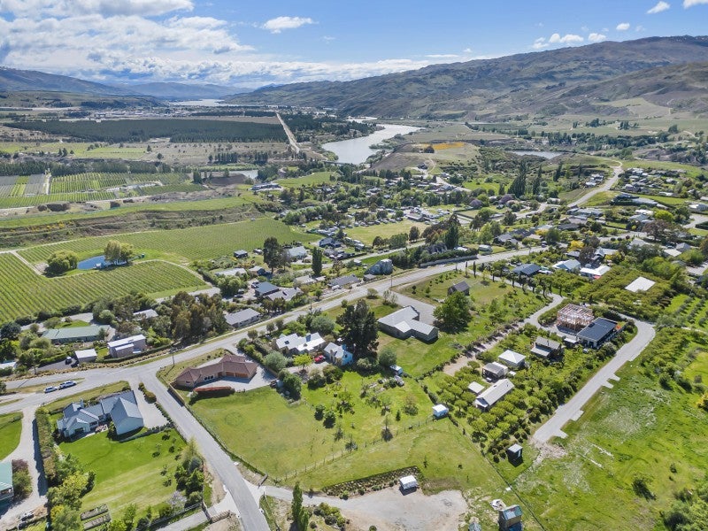 45 Hall Road, Bannockburn, Cromwell - Carousel 17