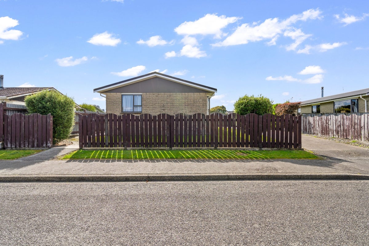4 Albany Street, Kingswell, Invercargill - Carousel 18