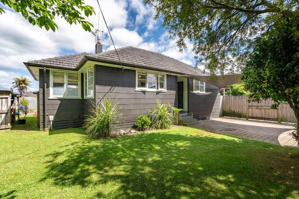 19 Willis Street, Bader, Hamilton - Carousel 2