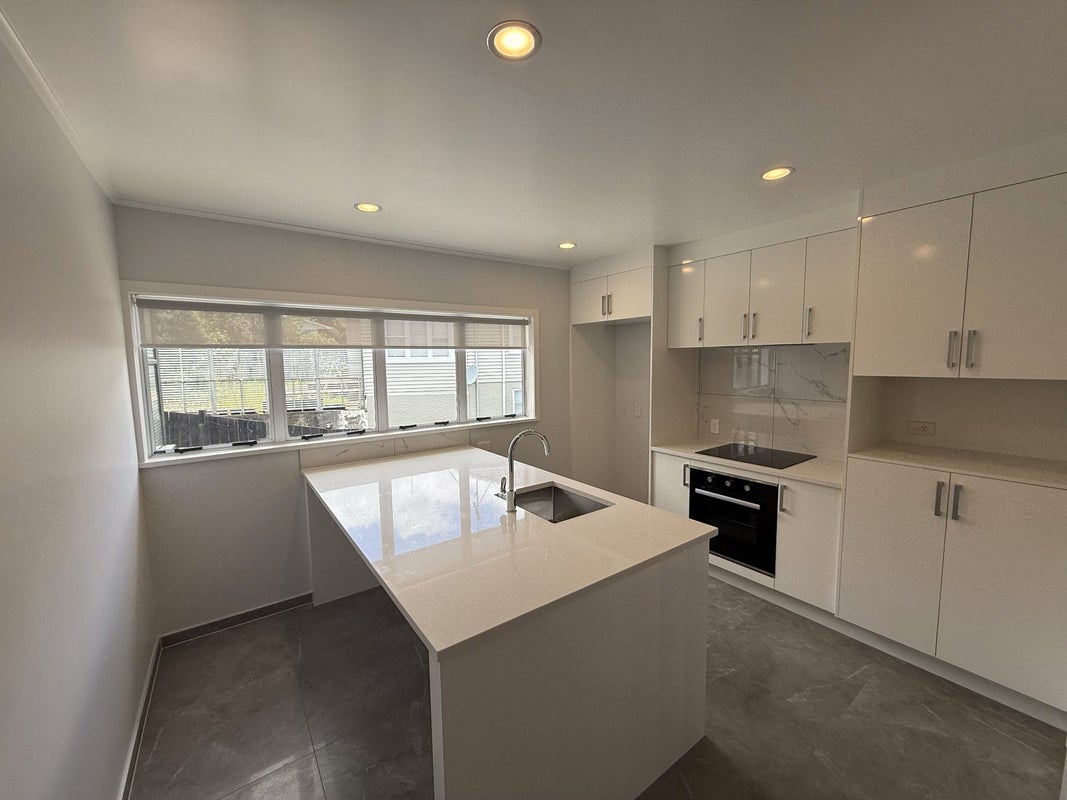 344 Ellerslie-Panmure Highway, Mount Wellington, Auckland - Carousel 2