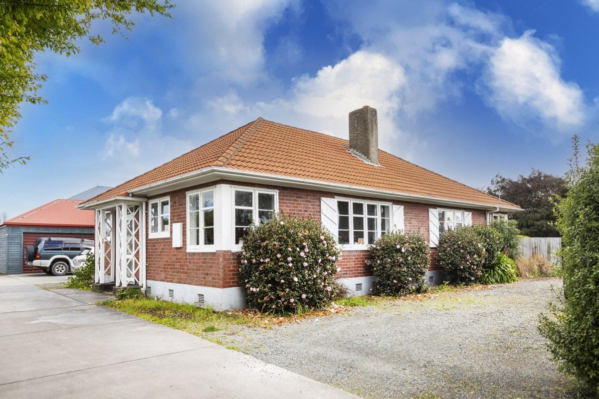 17 Paeroa Street, Riccarton, Christchurch - Carousel 1