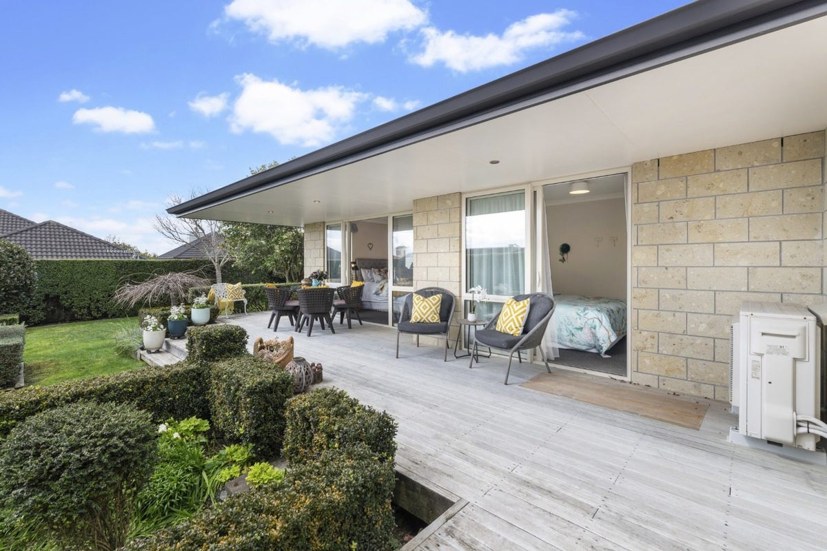 41 Toscana Drive, Karaka, Papakura - Carousel 2