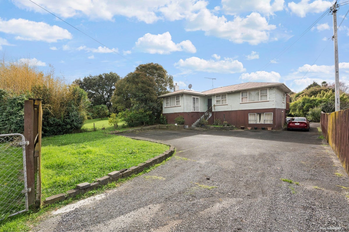 16 Water Street, Otahuhu, Auckland - Carousel 1