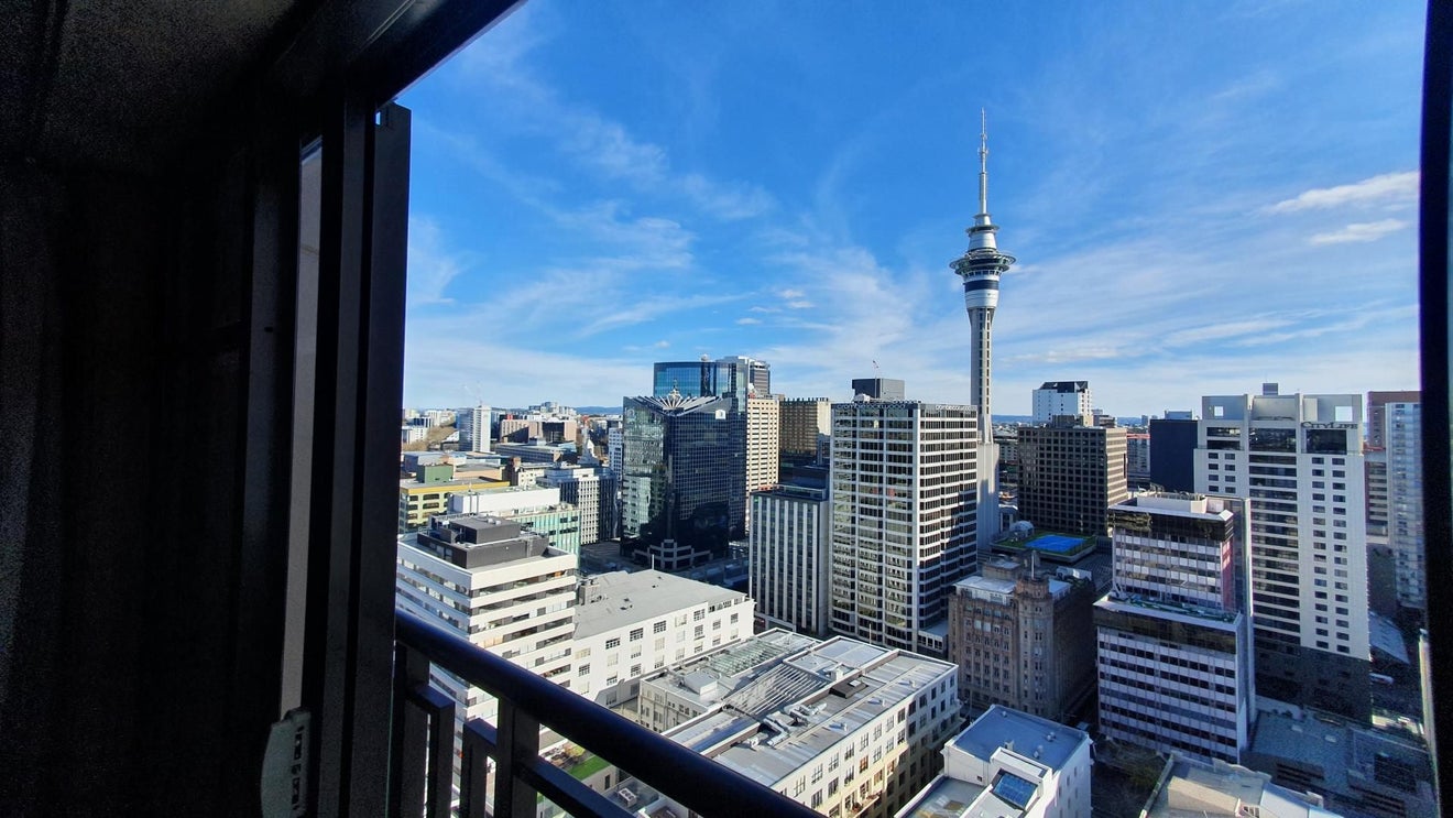 2415/1 Courthouse Lane, Auckland Cent, Auckland - Carousel 1