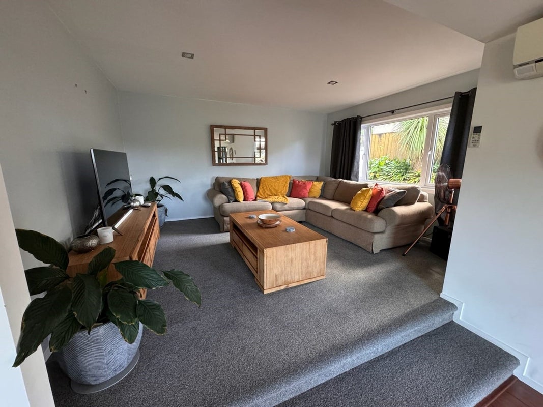 33 Emlyn Place, Torbay, Auckland - Carousel 2