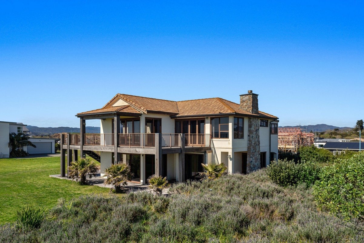 33 Waiotahi Drifts Boulevard, WAIOTAHE, OPOTIKI - Carousel 2
