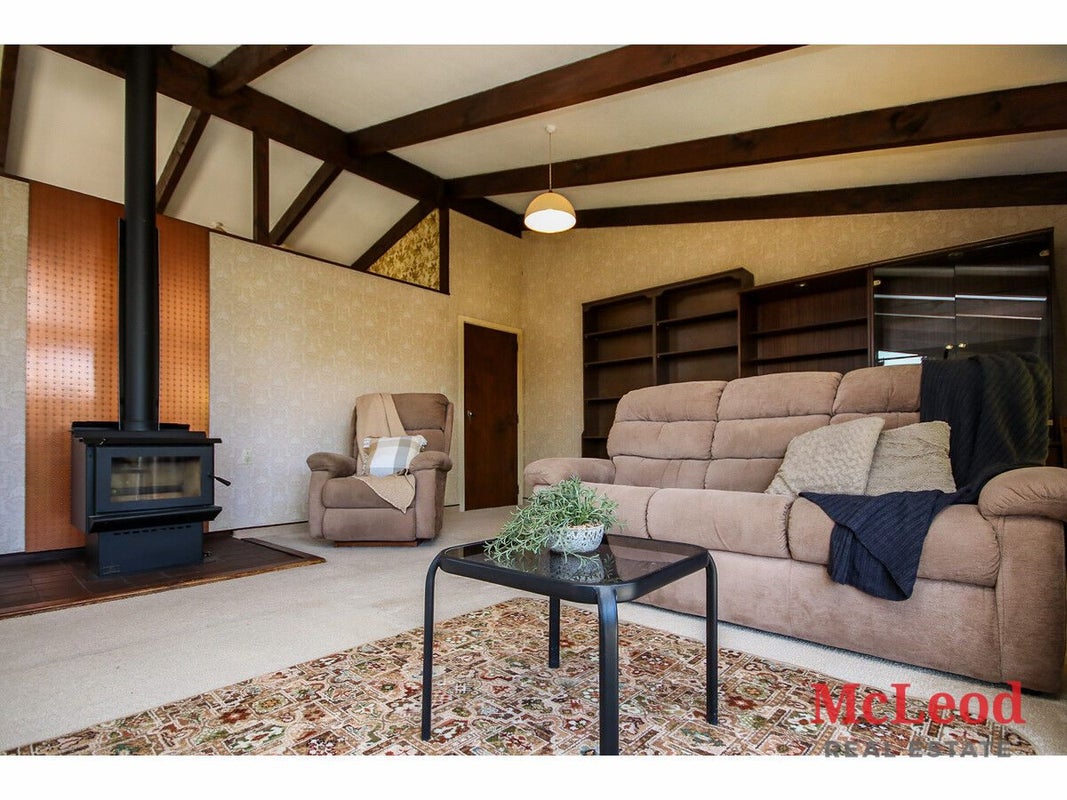 24 Brucefield Avenue, Netherby, Ashburton - Carousel 1