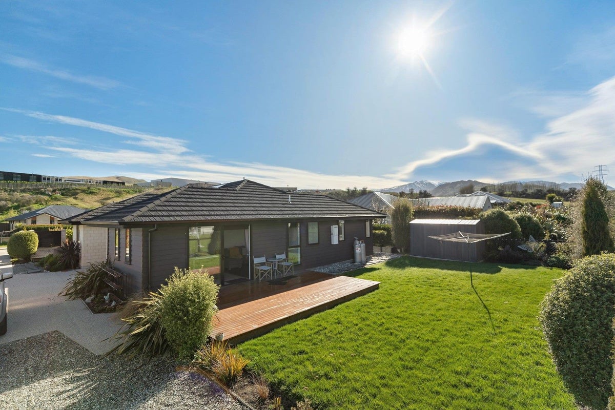 24 Woodstock RD, Lower Shotover, QUEENSTOWN - Carousel 2