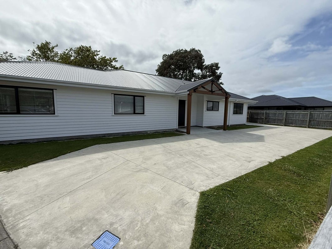 6 Beau Lane, Feilding, Feilding - Carousel 1