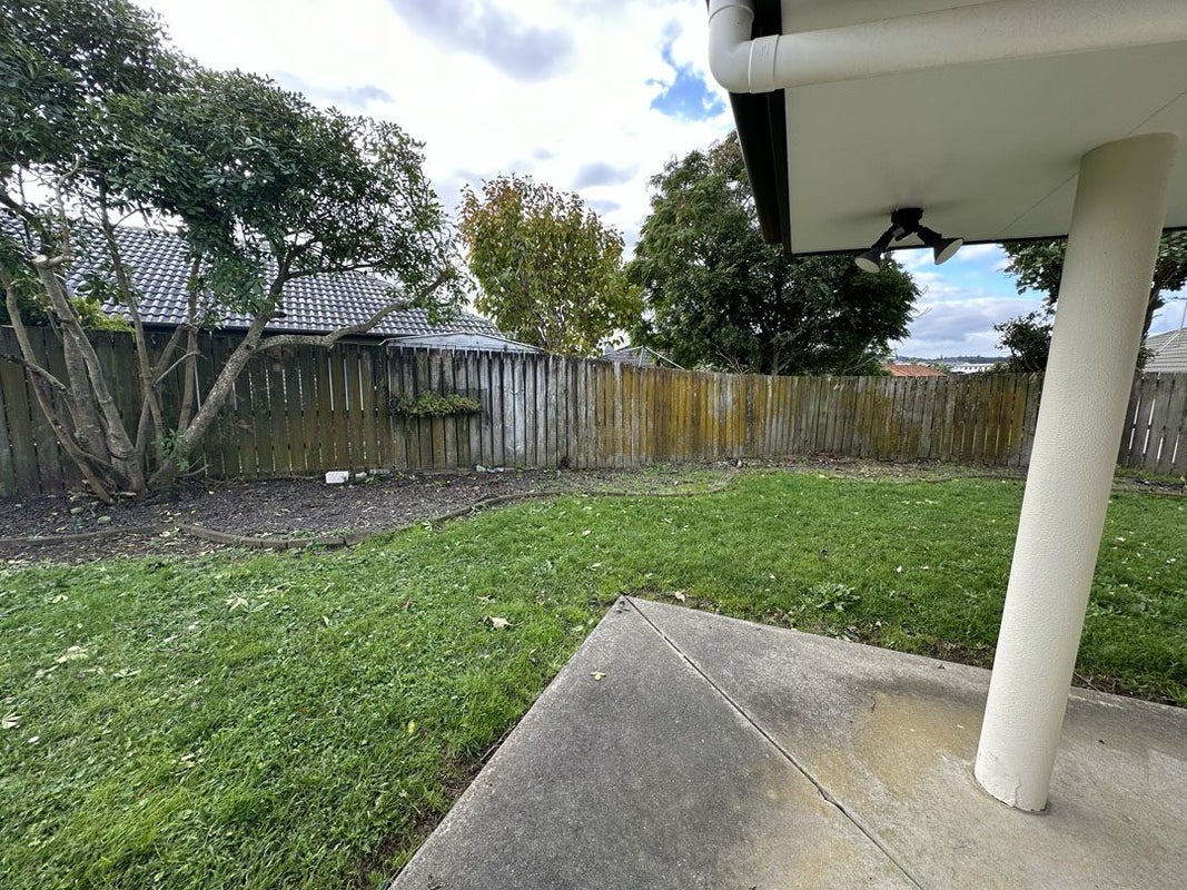 5 Ian Jones Court, Flat Bush, Auckland - Carousel 30