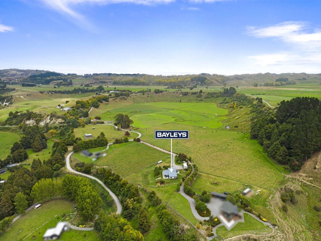 125B Rowes Road, Hunterville - Carousel 26