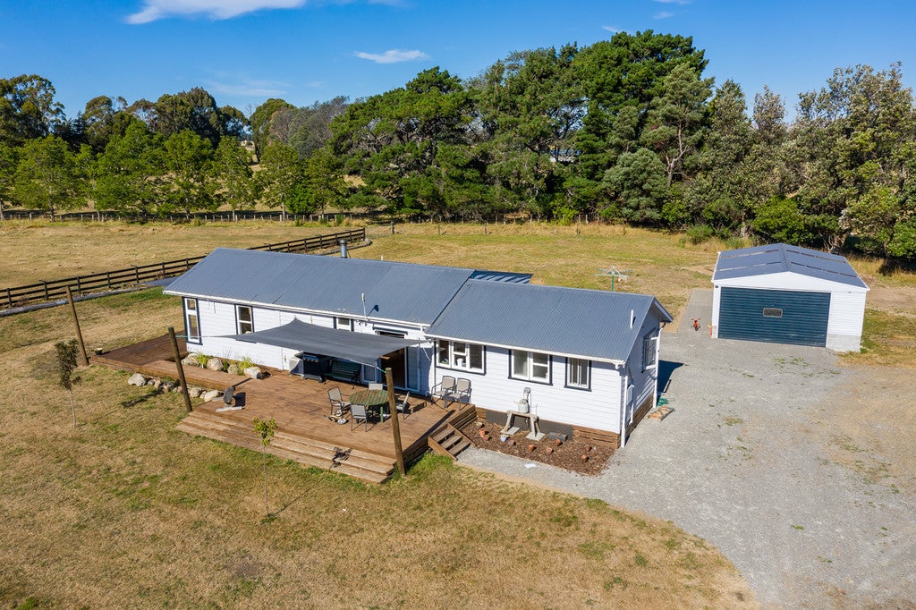 92 Chester Road, Clareville, Carterton - Carousel 2