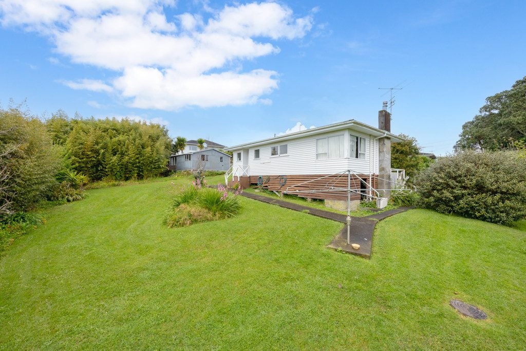 1550 Dominion Extension, MOUNT ROSKILL, AUCKLAND - Carousel 2