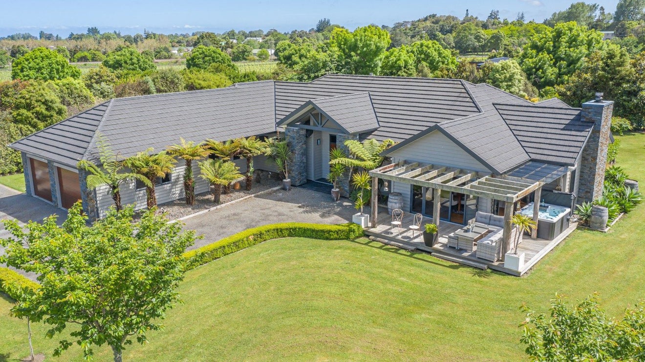 36 St Laurent Way, Ohau, Levin - Carousel 2