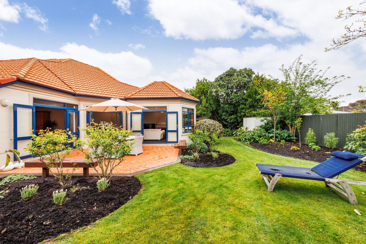 3 Balmoral Drive, Terrace End, Palmerston North - Carousel 1