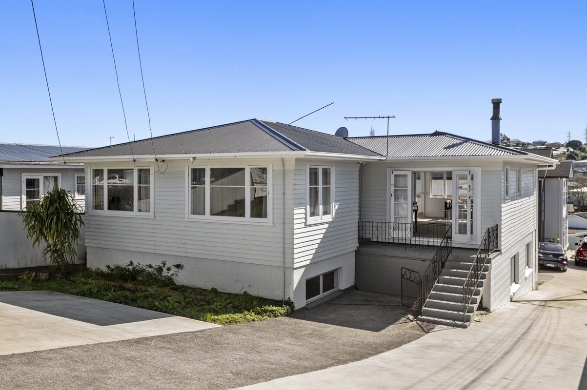 21 Marshall Laing Avenue, Mount Roskill, Auckland - Carousel 2