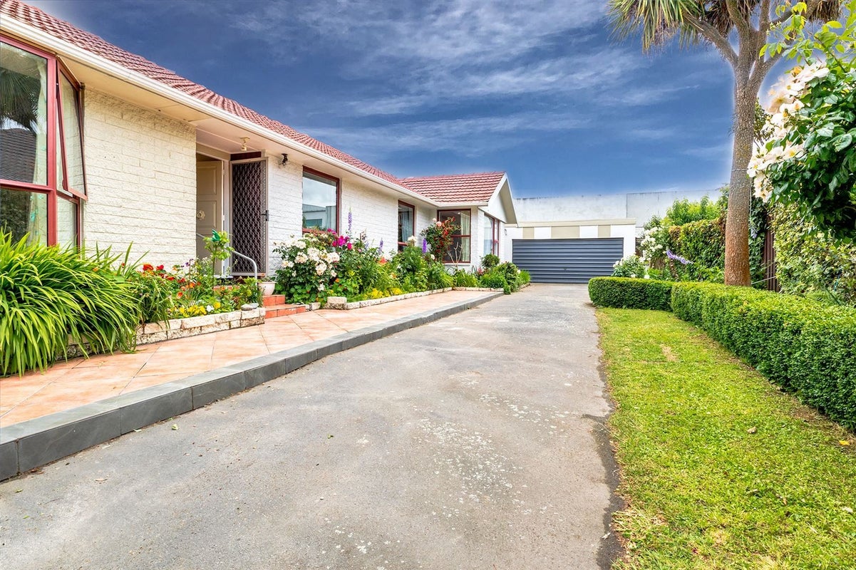 99 Woodbury Street, Russley, Christchurch - Carousel 1
