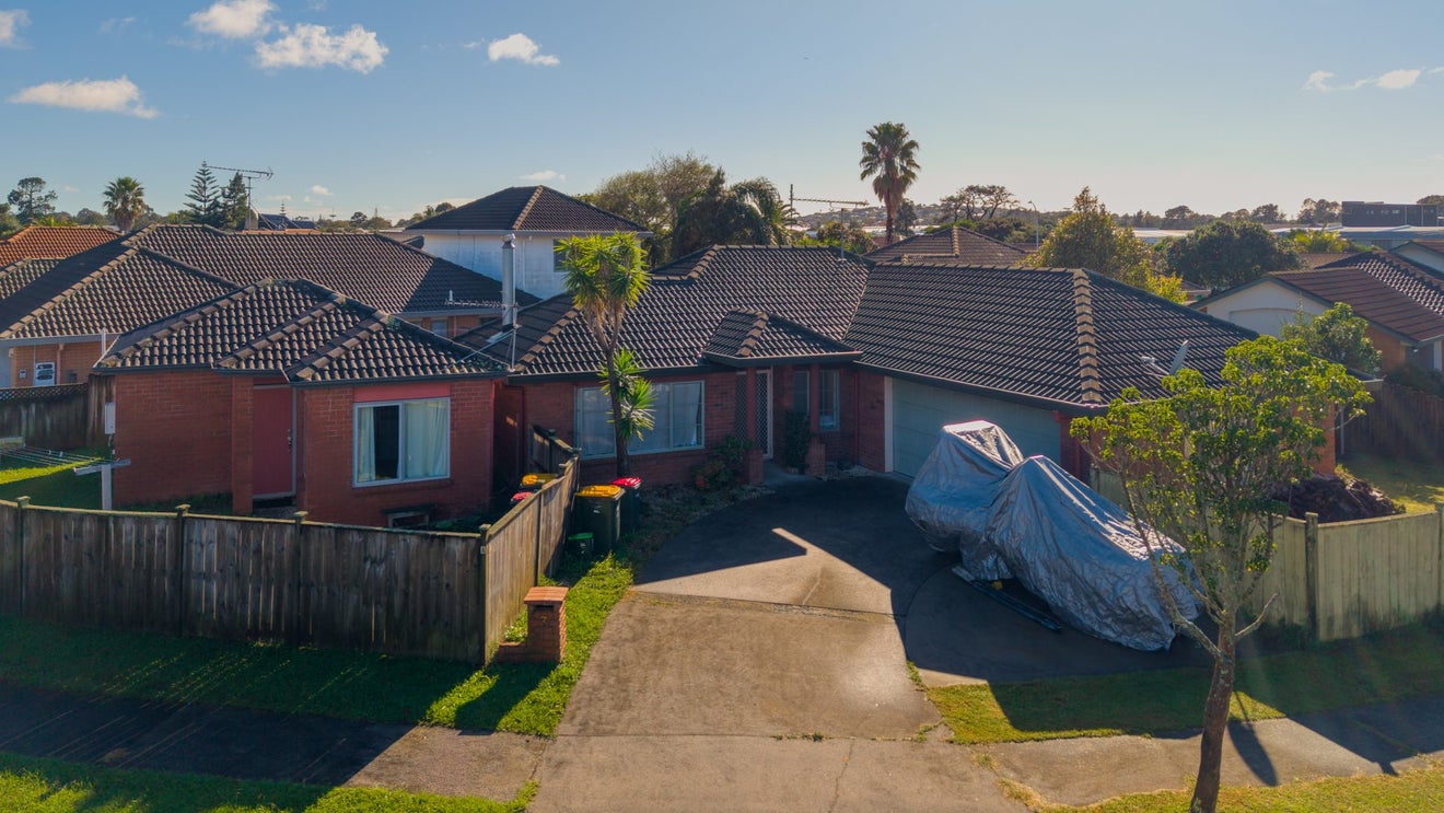 3 Sheldon Place, Burswood, Auckland - Carousel 2