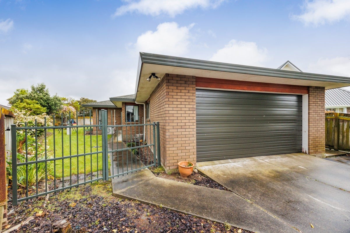 12 Colorado Crescent, Milson, Palmerston North - Carousel 26