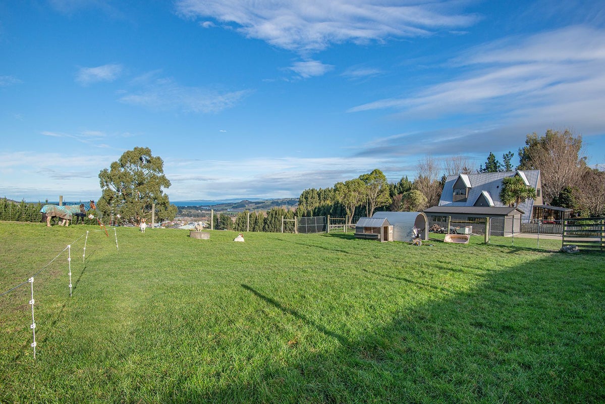 128 Abbotts Hill Road, Abbotsford, Dunedin - Carousel 33